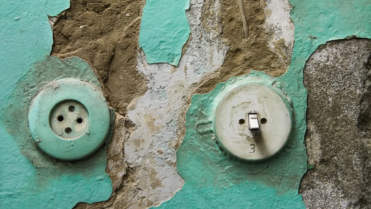 Elektrik Süpürgesi Sesinden Daha Tutkulu Muyuz?