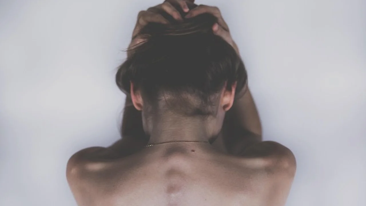 Evde Doğal Yöntemlerle Baş Ağrısı Tedavisi